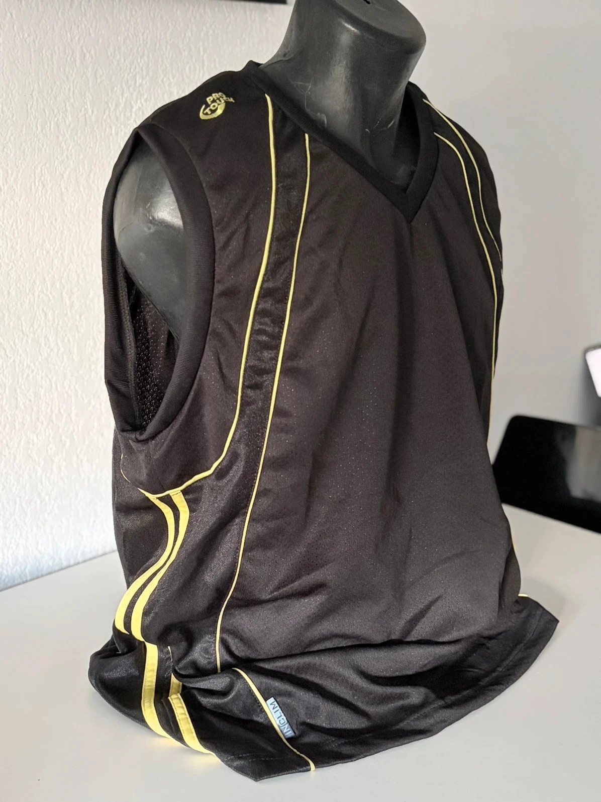 Black yellow basketball jersey Pro Touch sleeveless 100% polyester men's L new with tag – photo 3
